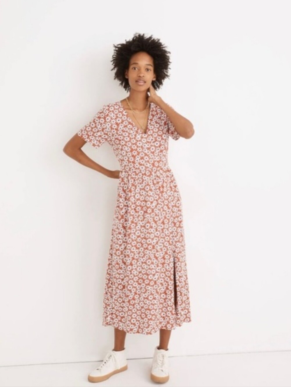 Clara MIDI Dress in Falling Daises